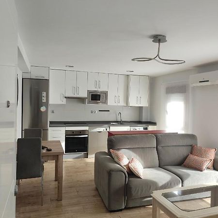 Alojamiento Vandelvira 2 Apartment Jaen Exterior photo